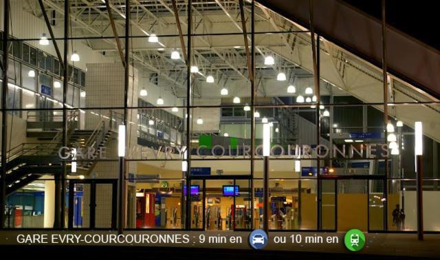 Logement Noah Courcouronnes Luaran gambar